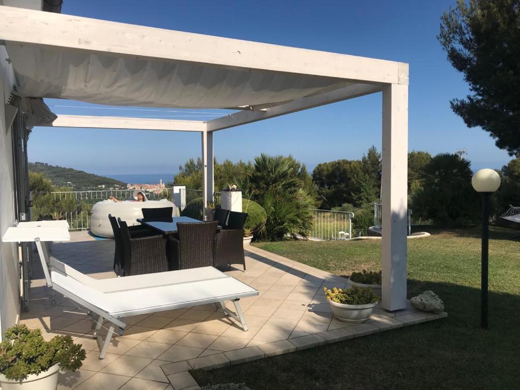 Villa Shambhala 산토바르톨로메오알마레 외부 사진