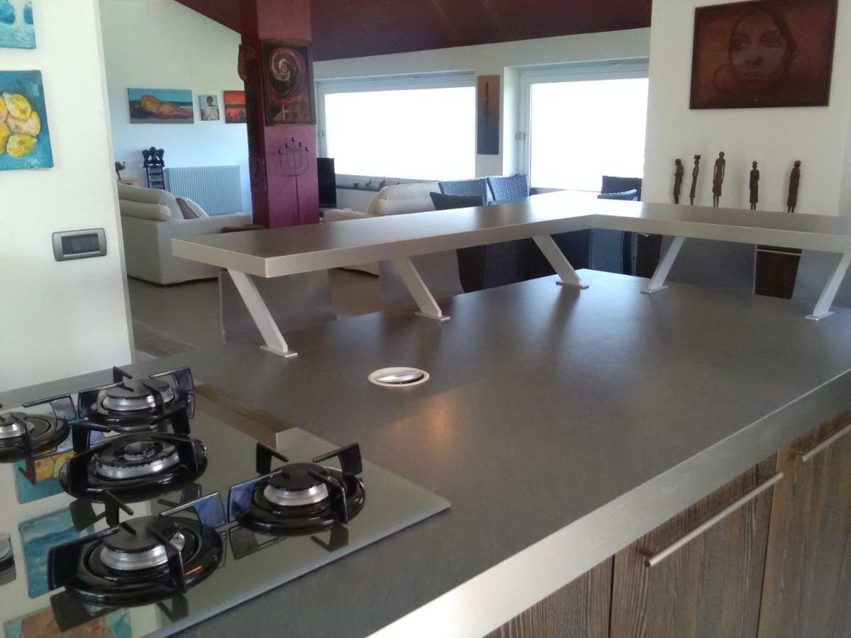 Villa Shambhala 산토바르톨로메오알마레 외부 사진